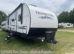 New 2025 Gulf Stream Yellowstone Ranch Edition 30DBS available in Rockford, Michigan