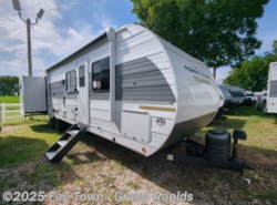 New 2025 Forest River Wildwood 31KQBTS available in Rockford, Michigan