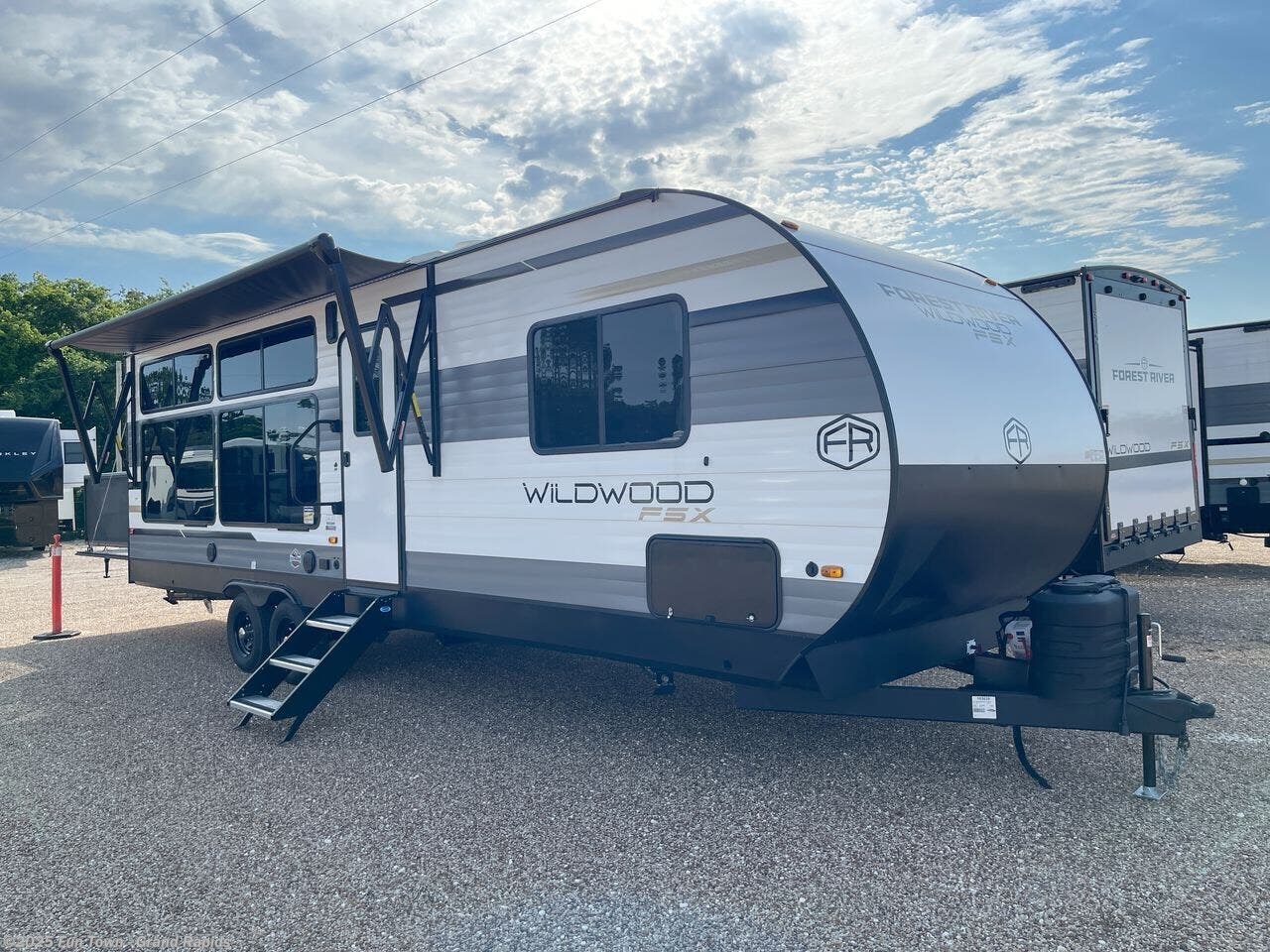 New 2025 Forest River Wildwood FSX MAX 28VC available in Rockford, Michigan