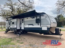New 2025 Palomino Puma 32BH2B available in Little Rock, Arkansas