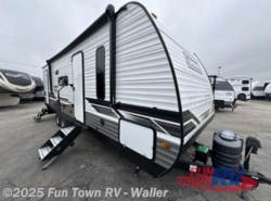 Used 2024 Dutchmen Coleman Lantern 263BH available in Waller, Texas