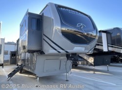 New 2025 Keystone Montana High Country 377FL available in Buda, Texas