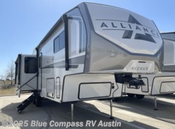 New 2025 Alliance RV Avenue 32RLS available in Buda, Texas