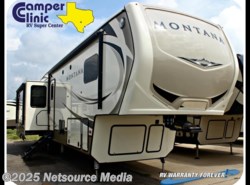 New 2018 Keystone Montana 3721RL available in Rockport, Texas
