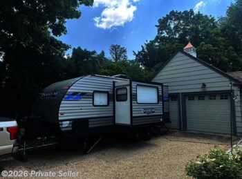 Used 2022 Forest River Salem Cruise Lite Standard queen bed, kitchenette. Bathroom available in Barrington, Rhode Island