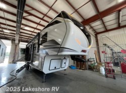 New 2025 Keystone Montana 3532SP available in Muskegon, Michigan