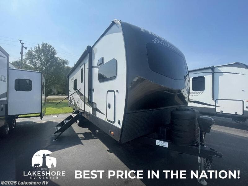 New 2025 Forest River Flagstaff Classic 826MBR available in Muskegon, Michigan