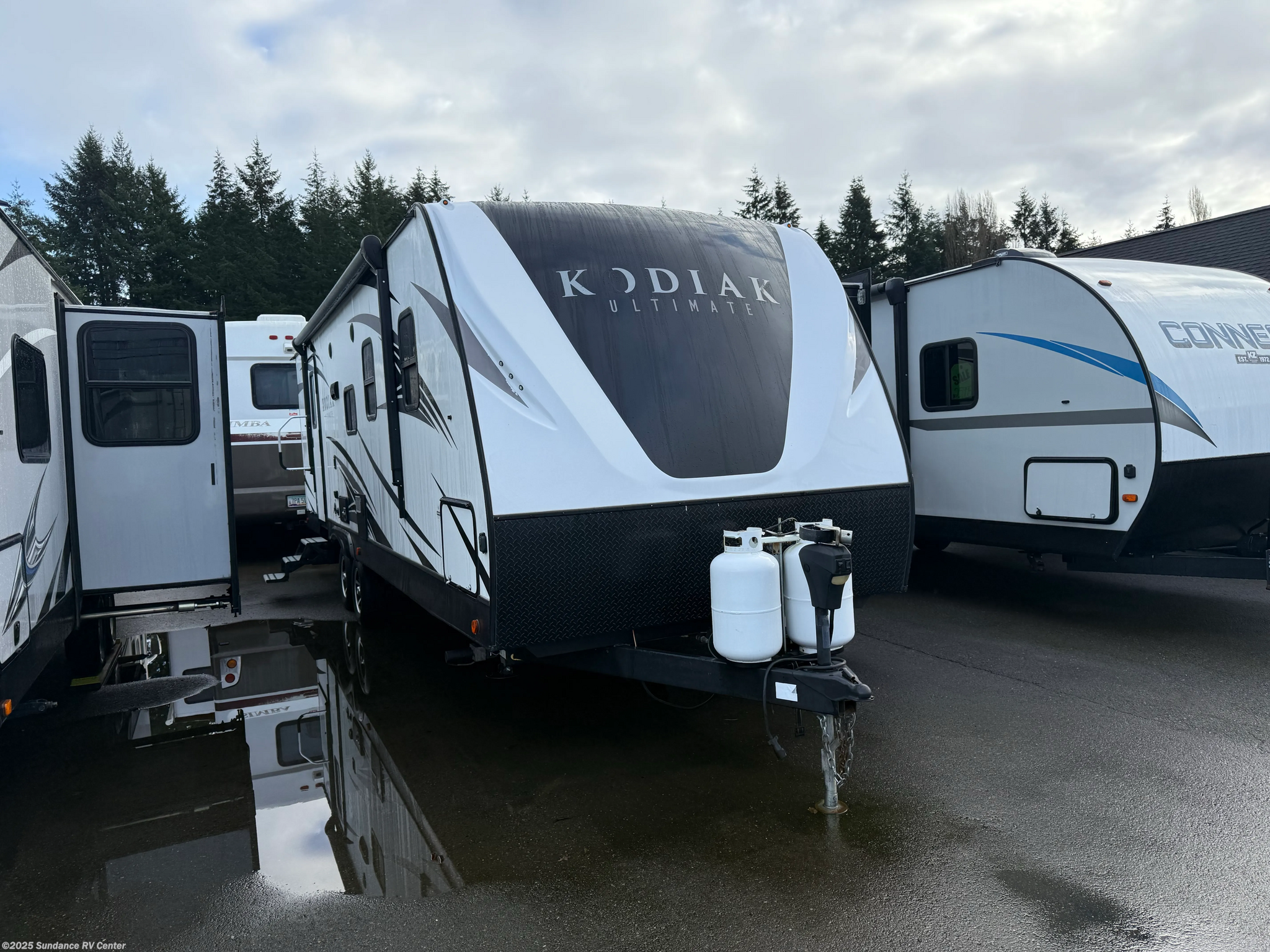 Used 2018 Dutchmen Kodiak 2711BS available in Shelton, Washington