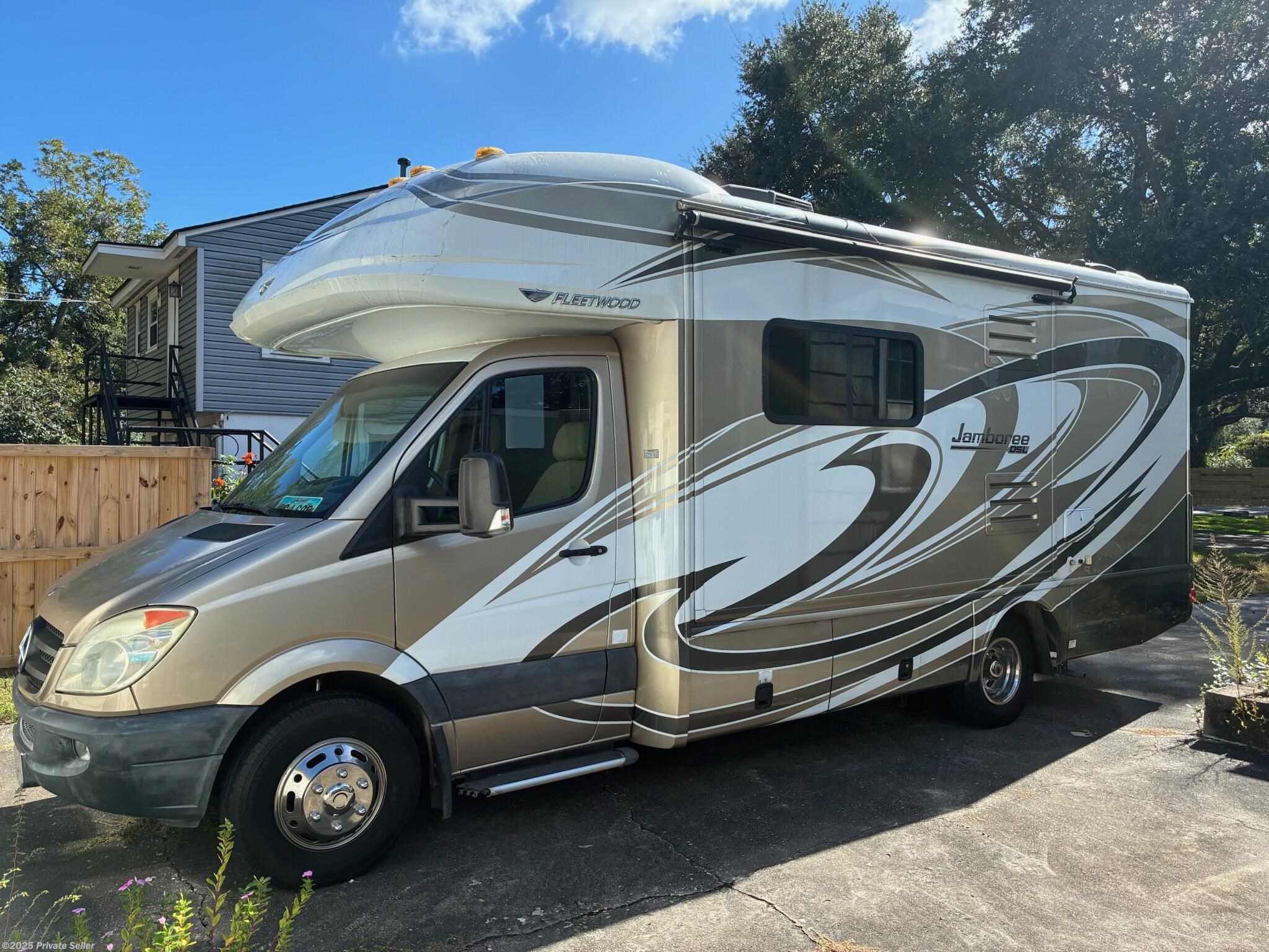 Used 2011 Fleetwood Jamboree 24D available in Johns Island, South Carolina