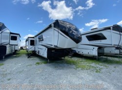 New 2025 Jayco Pinnacle 38FBRK available in Benson, North Carolina