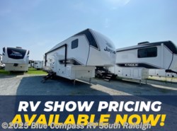 New 2025 Jayco Eagle SLE 28BHU available in Benson, North Carolina