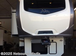 New 2018 Keystone Montana 3820FK available in Minot, North Dakota
