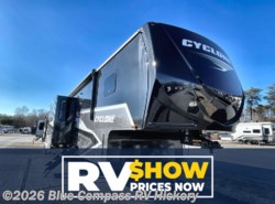 New 2026 Heartland Cyclone 3914 available in Claremont, North Carolina