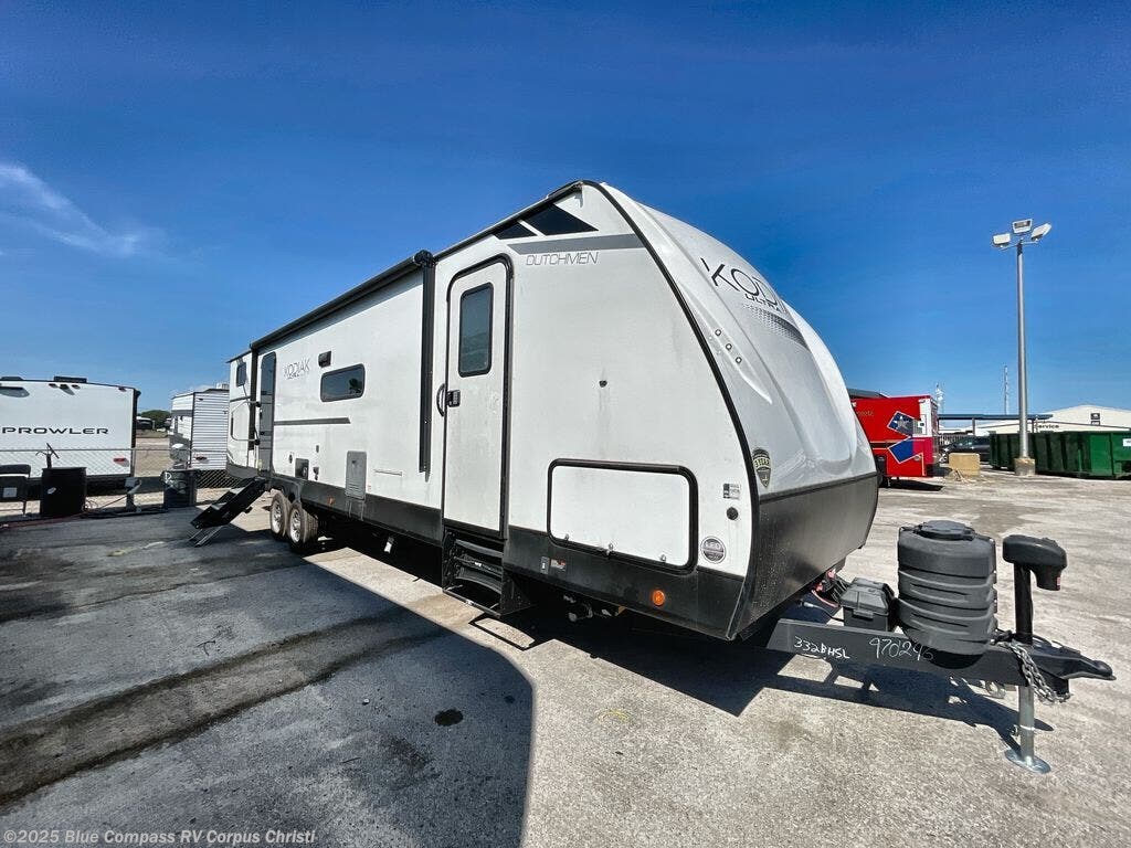 Used 2024 Dutchmen Kodiak Ultra-Lite 332BHSL available in Corpus Christi, Texas