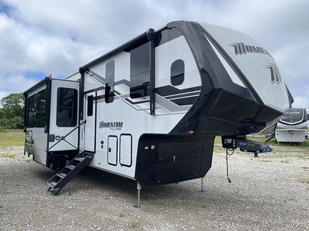New 2025 Grand Design Momentum M-Class 395MS available in Corpus Christi, Texas