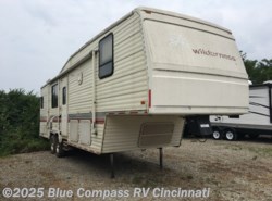 Used 1993 Fleetwood Wilderness available in Cincinnati, Ohio