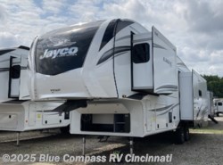 New 2021 Jayco Eagle 321RSTS available in Cincinnati, Ohio