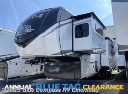 New 2025 Jayco Pinnacle 32RLTS available in Cincinnati, Ohio
