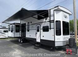 New 2026 Jayco Jay Flight Bungalow 40DLFT available in Cincinnati, Ohio