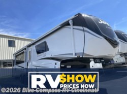 New 2026 Jayco Pinnacle 36FBTS available in Cincinnati, Ohio