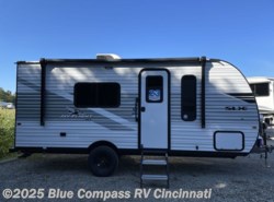 New 2026 Jayco Jay Flight SLX 170FQ available in Cincinnati, Ohio