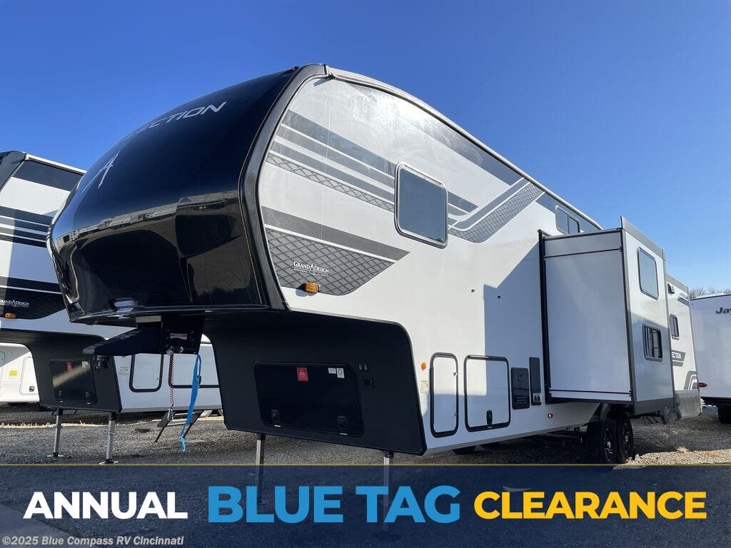 New 2026 Grand Design Reflection 324MBS available in Cincinnati, Ohio