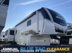 New 2026 Jayco Eagle 335LSTS available in Cincinnati, Ohio