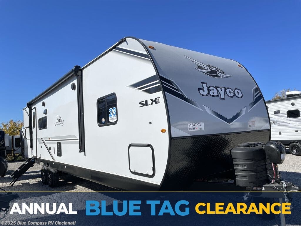 New 2026 Jayco Jay Flight SLX 295TBS available in Cincinnati, Ohio
