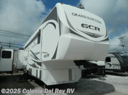 Used 2009 Dutchmen Grand Junction 37TRL available in Corpus Christi, Texas