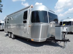 New 2019 Airstream Flying Cloud 25FBQ Queen available in Lakewood, New Jersey