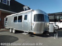 New 2019 Airstream International Signature 28RBT Twin available in Lakewood, New Jersey
