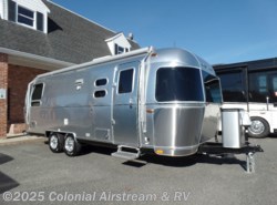 New 2019 Airstream Flying Cloud 25RBT Twin available in Lakewood, New Jersey