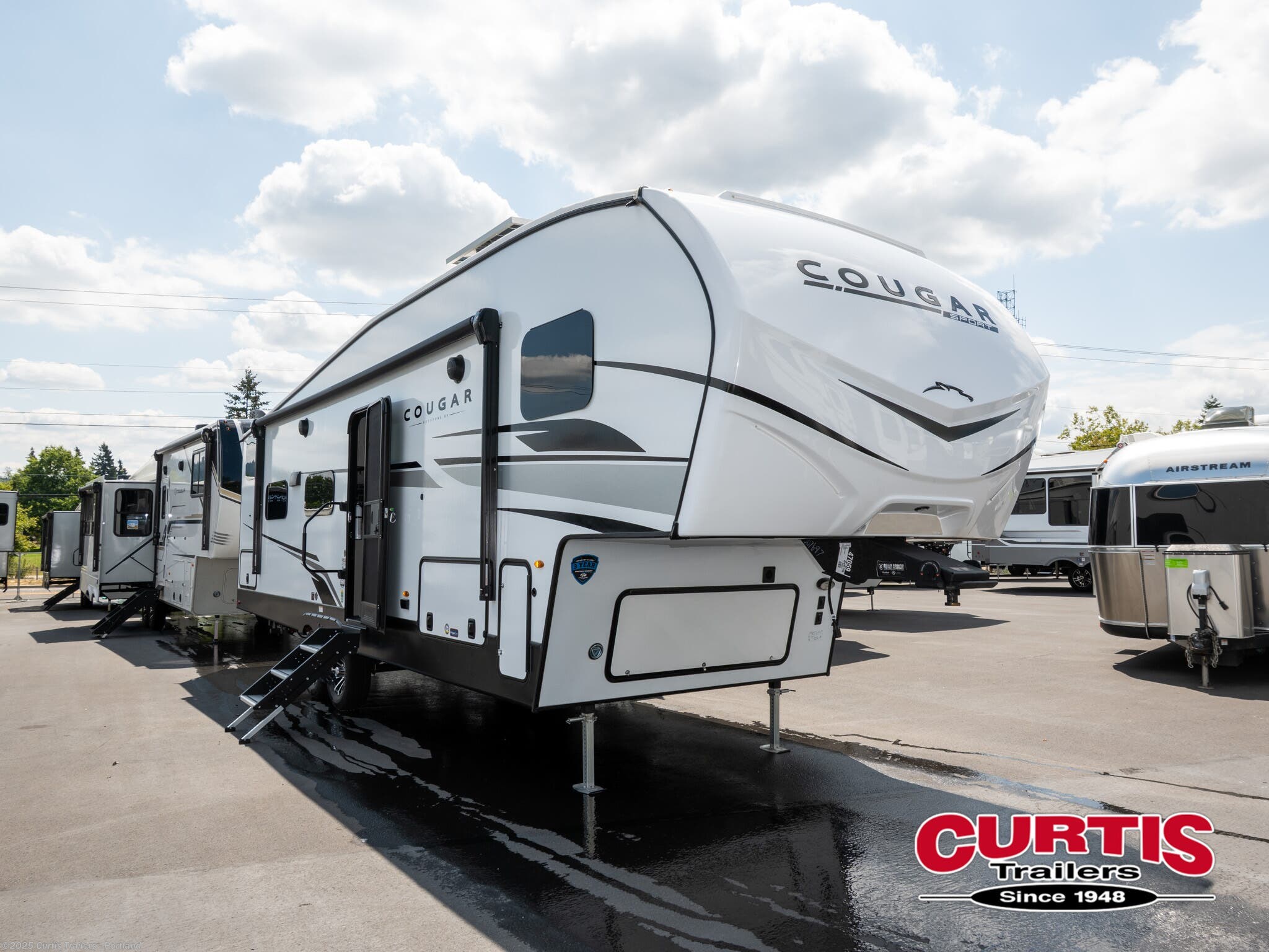 New 2025 Keystone Cougar Sport 2700bh available in Portland, Oregon