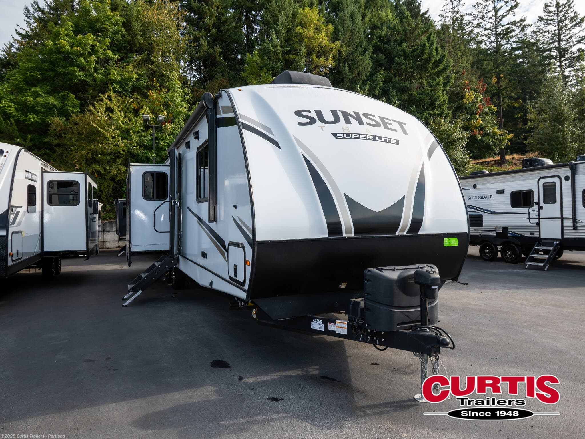 Used 2022 CrossRoads Sunset Trail 330SI available in Portland, Oregon