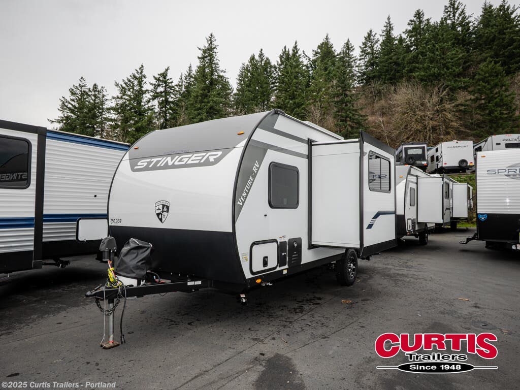 New 2026 Venture RV SportTrek Stinger Lite 161VUD available in Portland, Oregon
