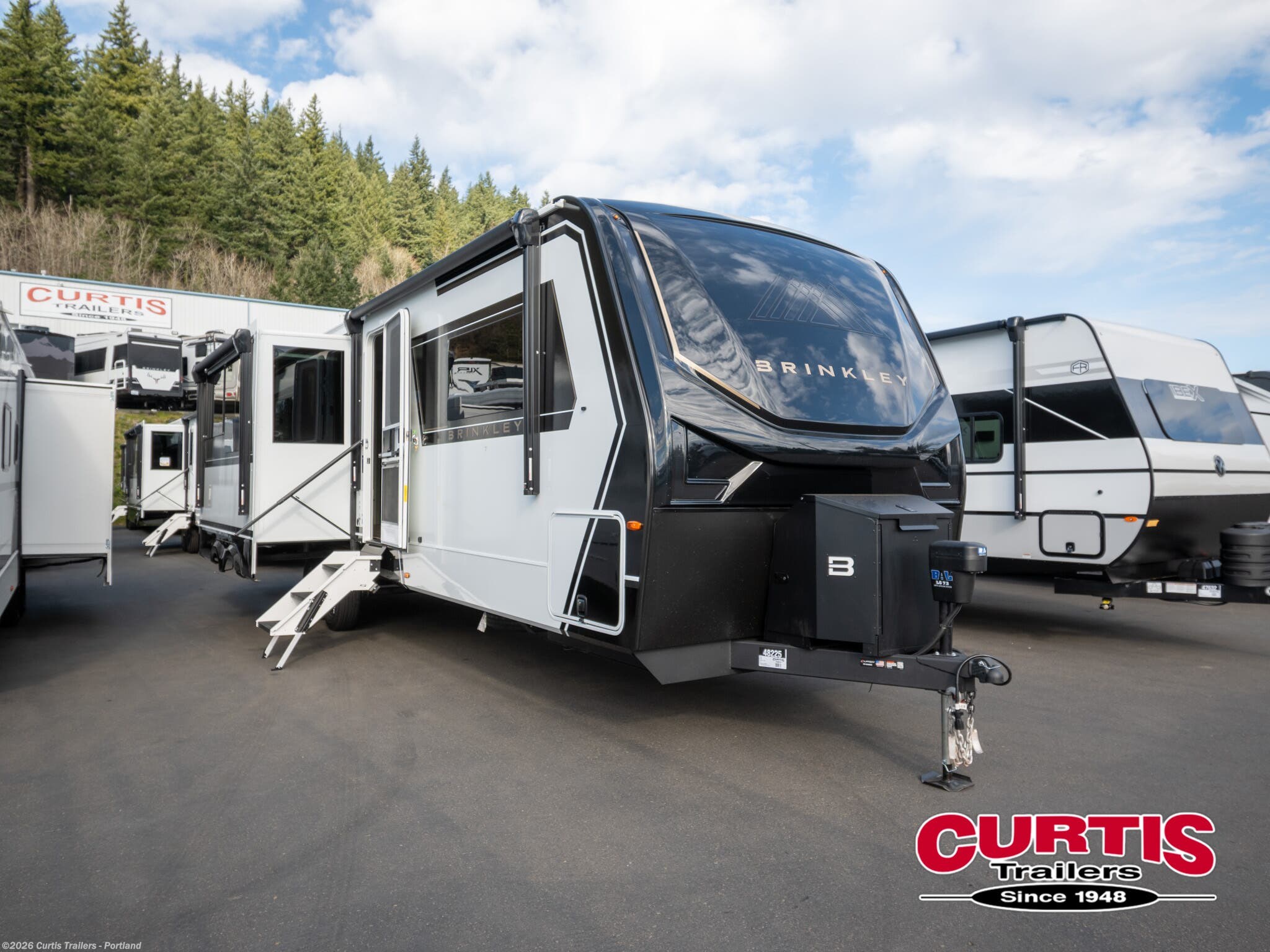 New 2026 Brinkley RV Model Z AIR 315 available in Portland, Oregon