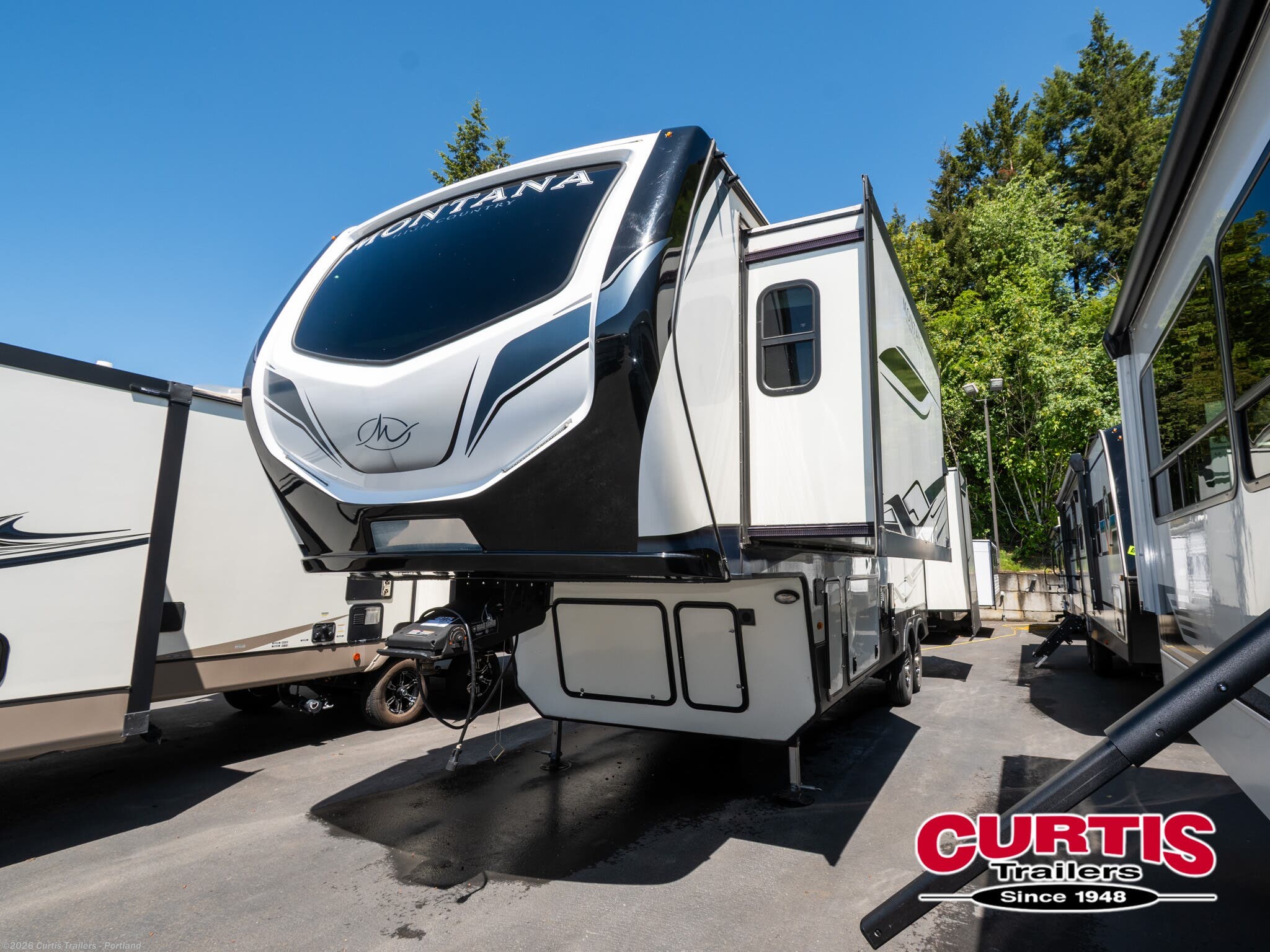 Used 2022 Keystone Montana High Country 281CK available in Portland, Oregon