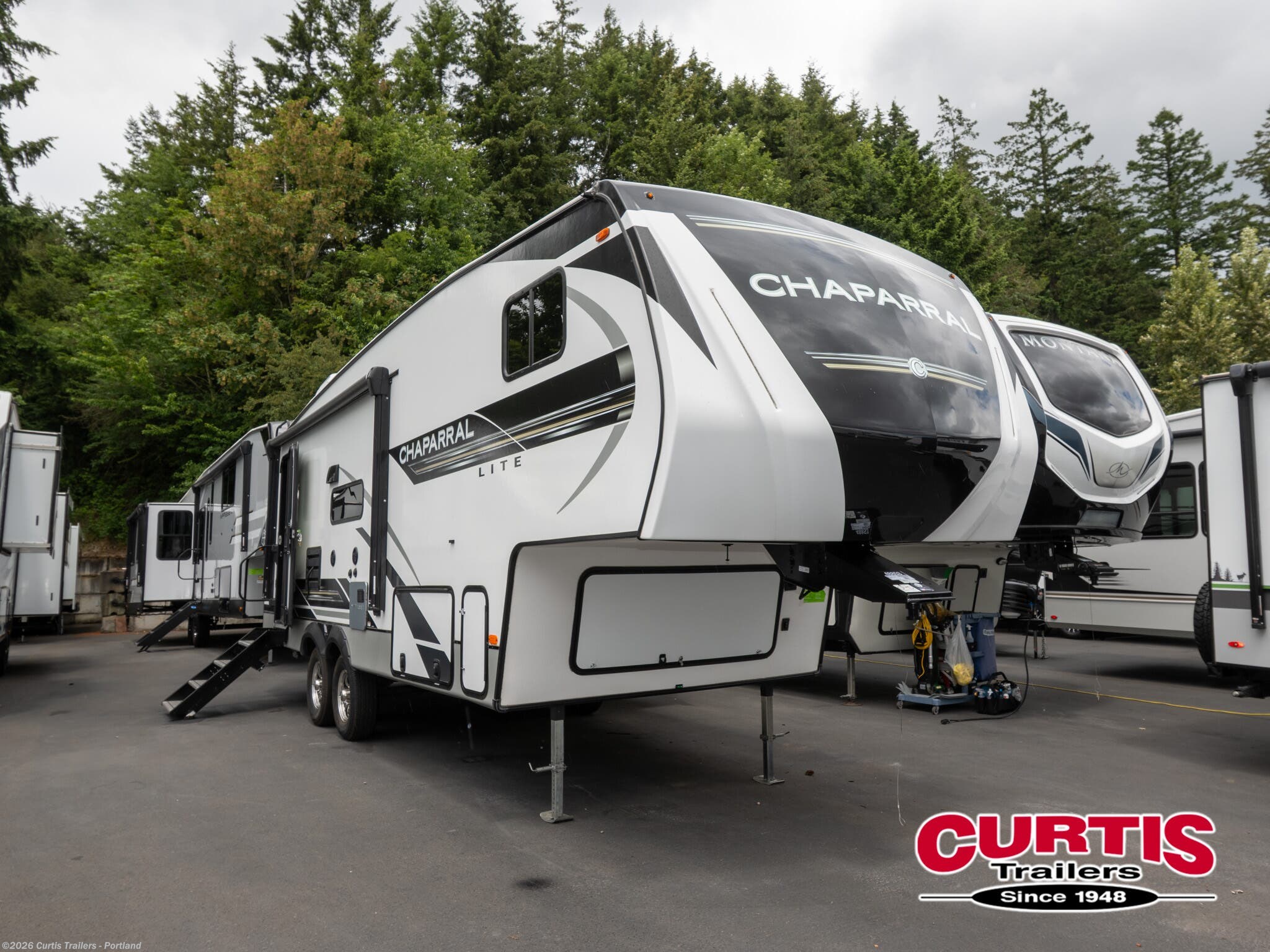 Used 2021 Coachmen  Chapparal Lite 25RE available in Portland, Oregon