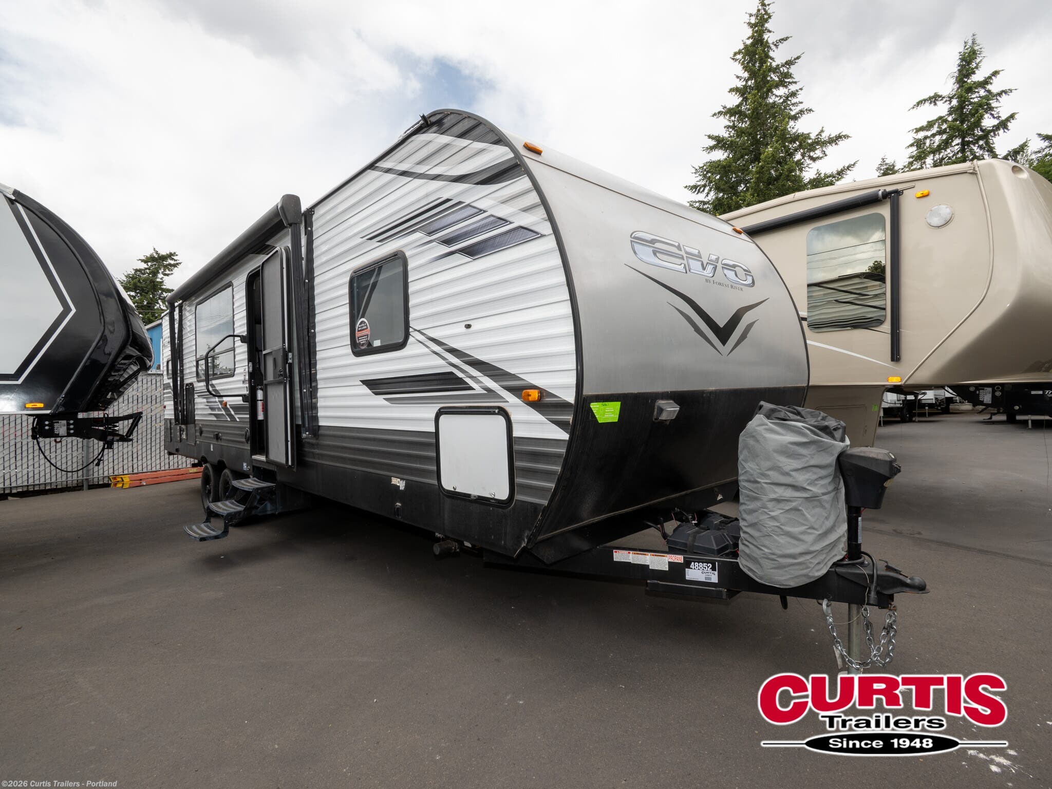 Used 2022 Forest River EVO 2792 available in Portland, Oregon