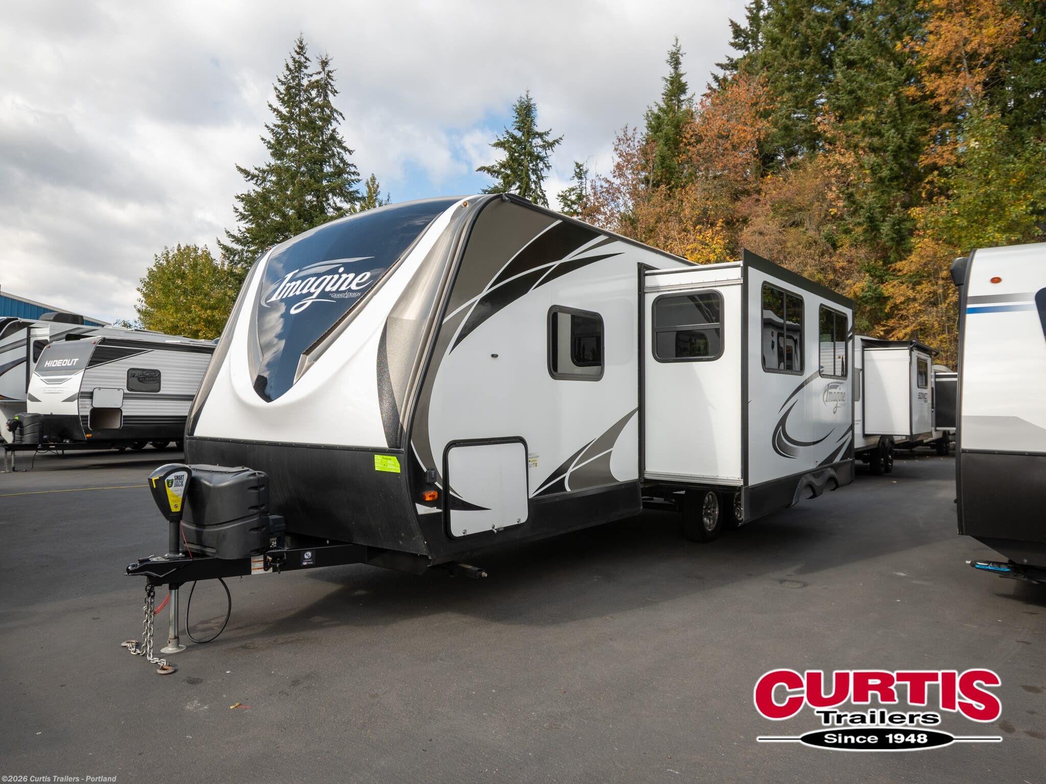 Used 2018  Grand Design Imagine 2600RB by Grand Design from Curtis Trailers - Portland in Portland, OR