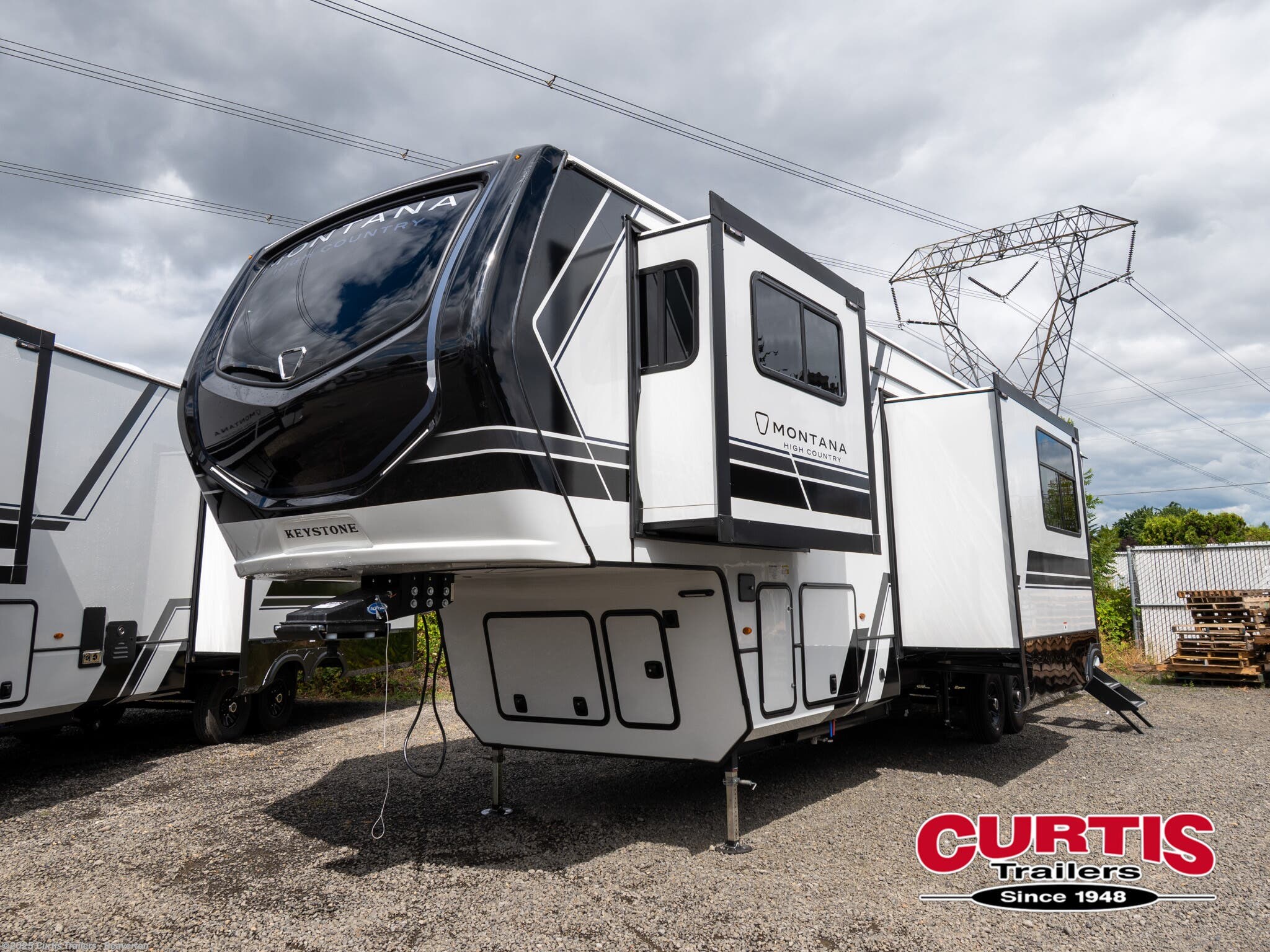 New 2026 Keystone Montana High Country 377fl available in Beaverton, Oregon