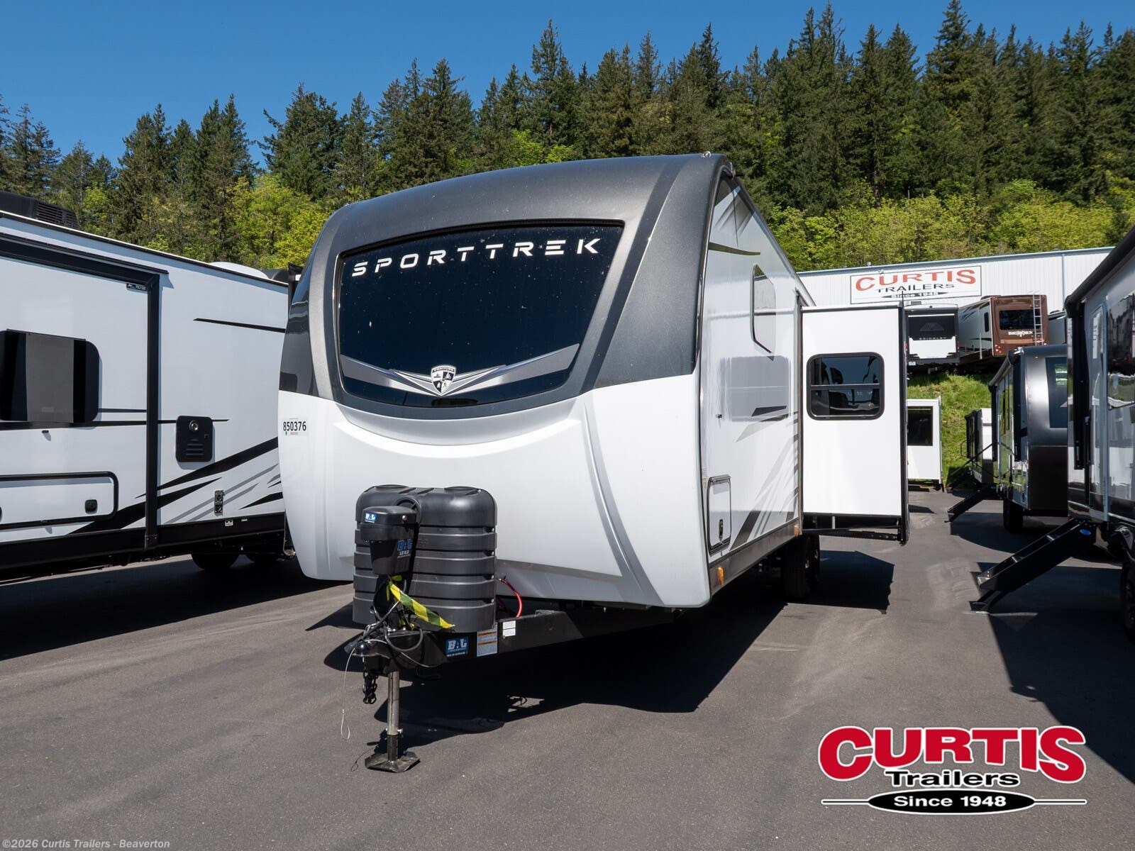 New 2025 Venture RV SportTrek Touring 272vrk available in Beaverton, Oregon