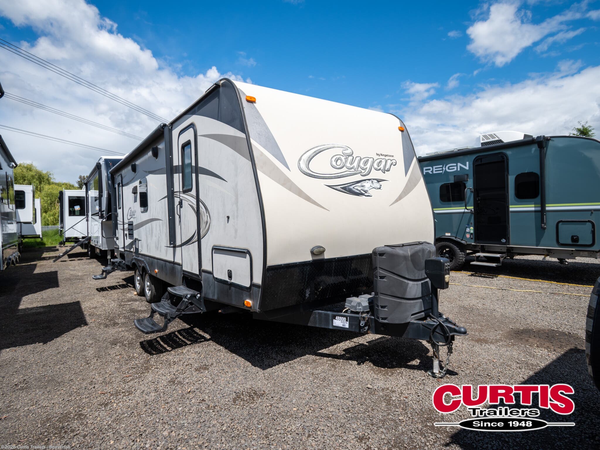 Used 2016 Keystone Cougar 25RLSWE available in Beaverton, Oregon