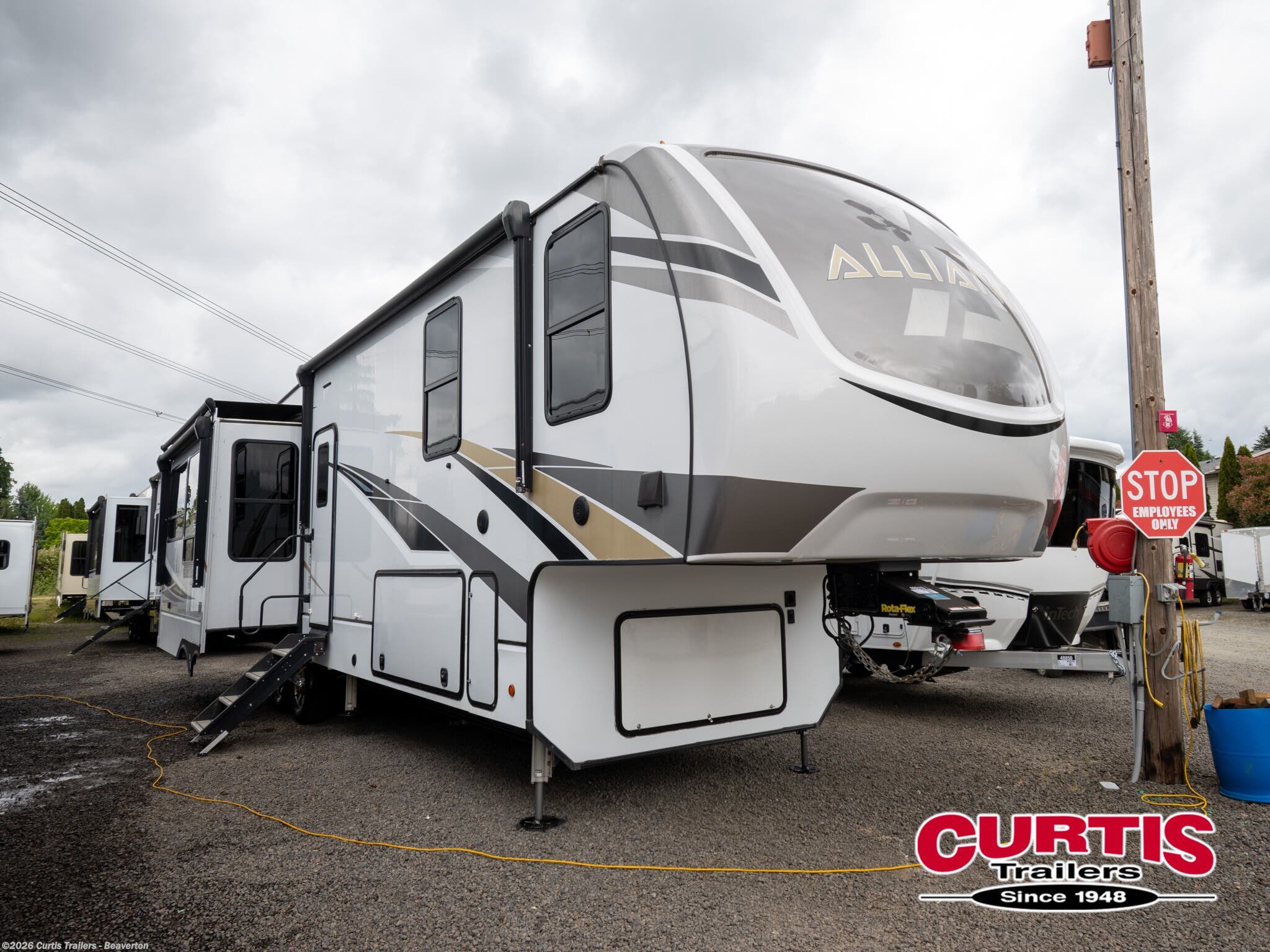 Used 2021 Alliance RV Paradigm 340rl available in Beaverton, Oregon
