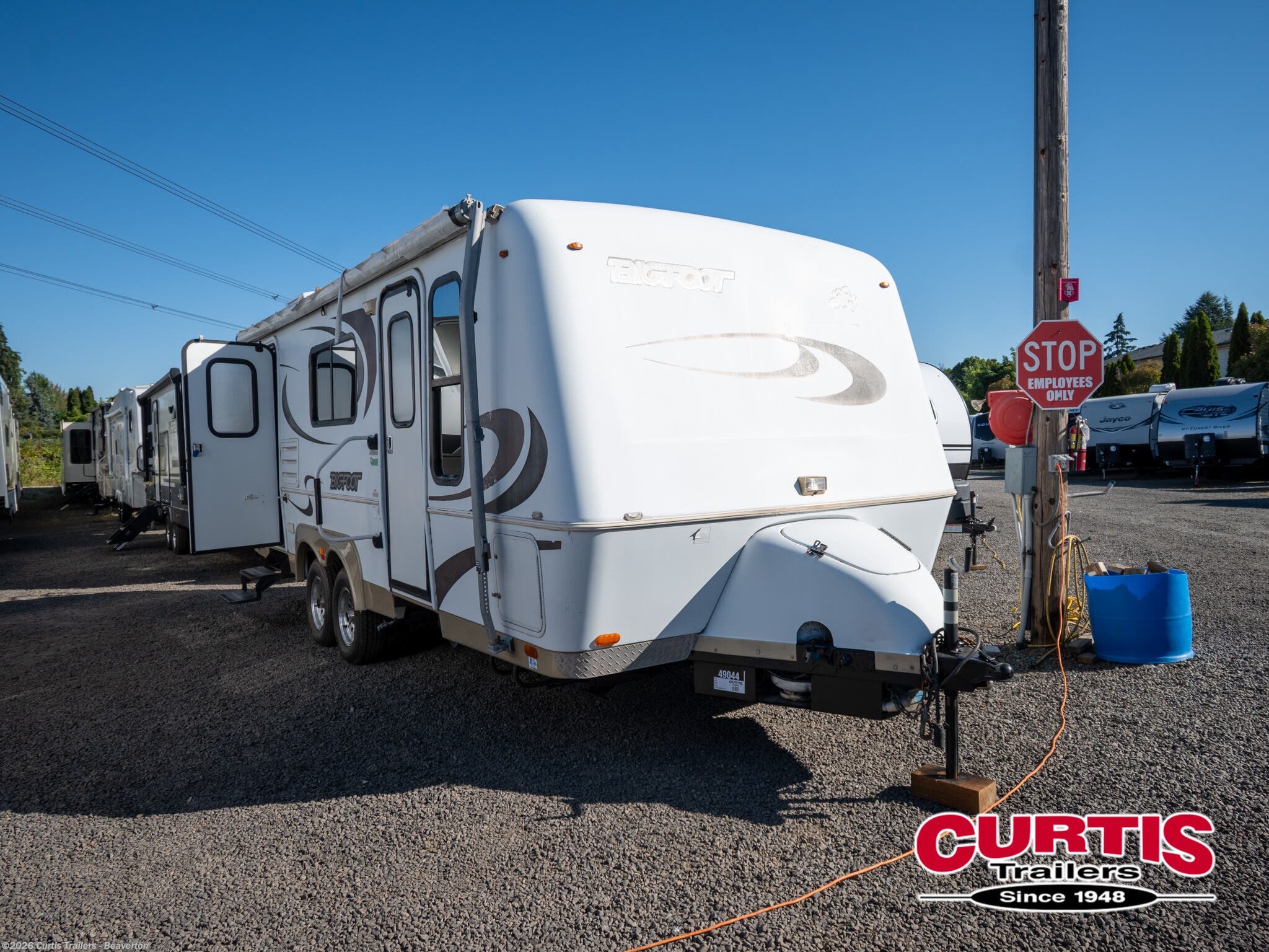 Used 2008 Bigfoot  Bigfoot 25FB available in Beaverton, Oregon