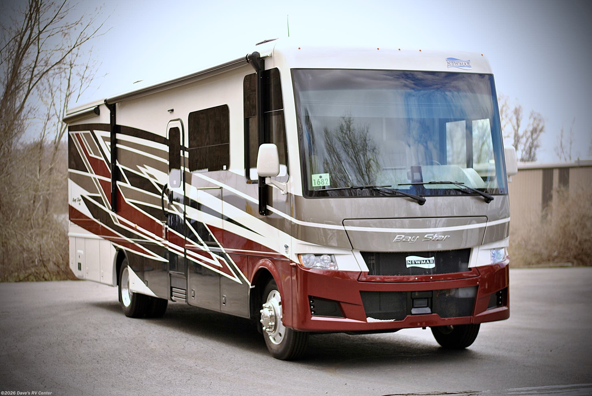 New 2027 Newmar Bay Star 3640 available in Danbury, Connecticut