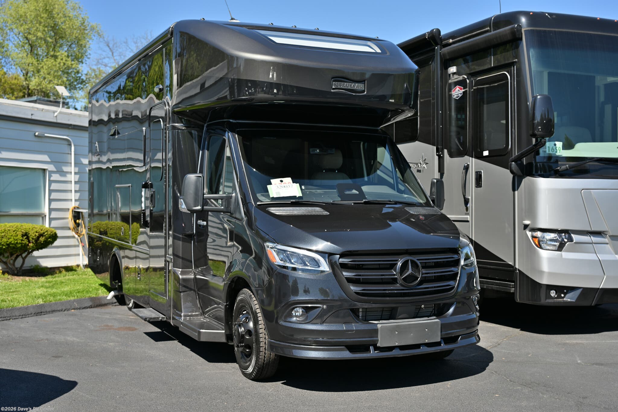 New 2026 Newmar Freedom Aire 2515 available in Danbury, Connecticut