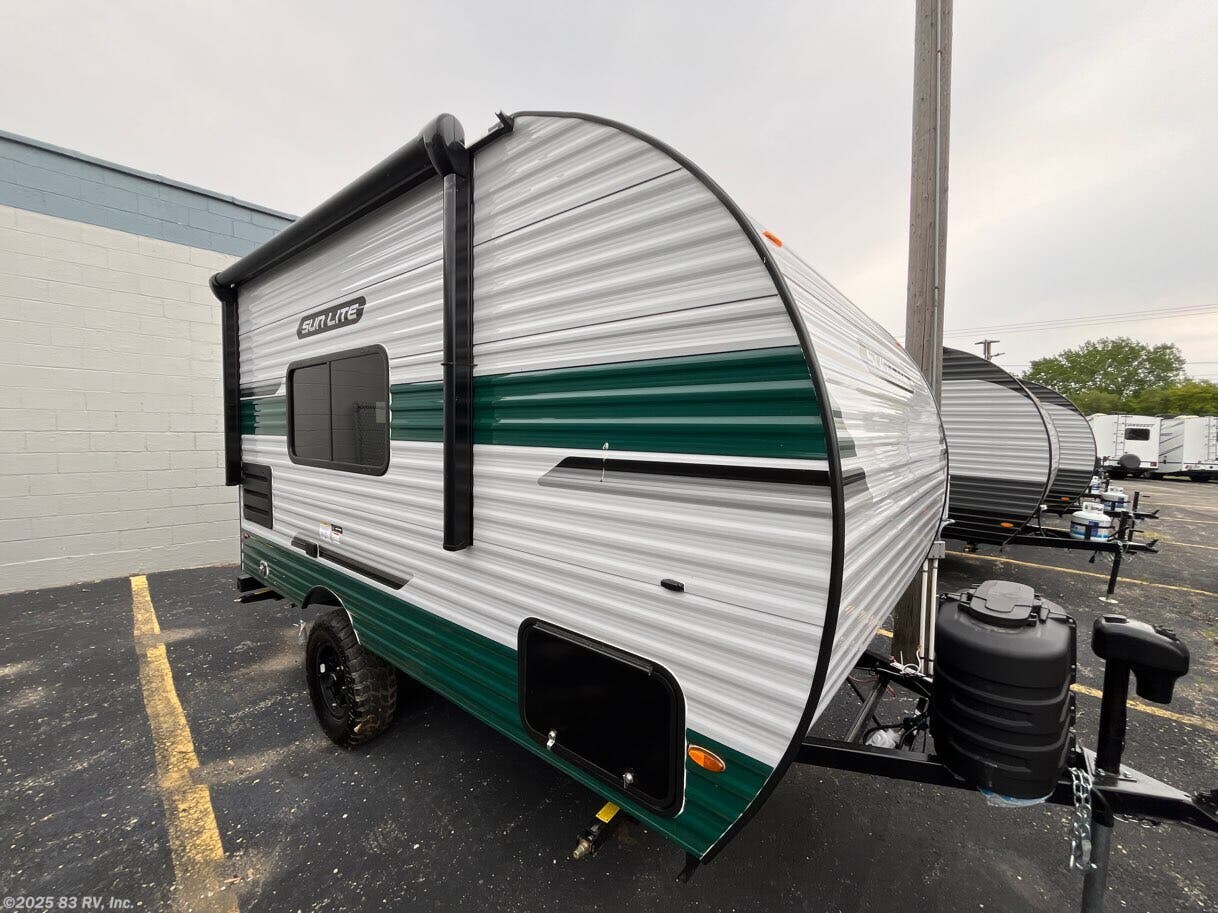 New 2026 Sunset Park RV Sun Lite 16BH available in Long Grove, Illinois