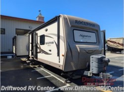Used 2017 Forest River Rockwood Signature Ultra Lite 8329SS available in Clermont, New Jersey