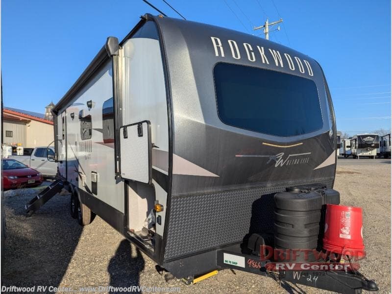 Used 2023 Forest River Rockwood Ultra Lite 2606WS available in Clermont, New Jersey